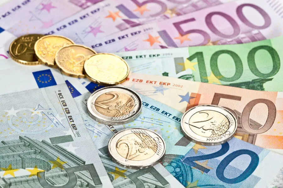 Murati: Dalin shtesat me rritje, lehonat marrin 325.9 euro
